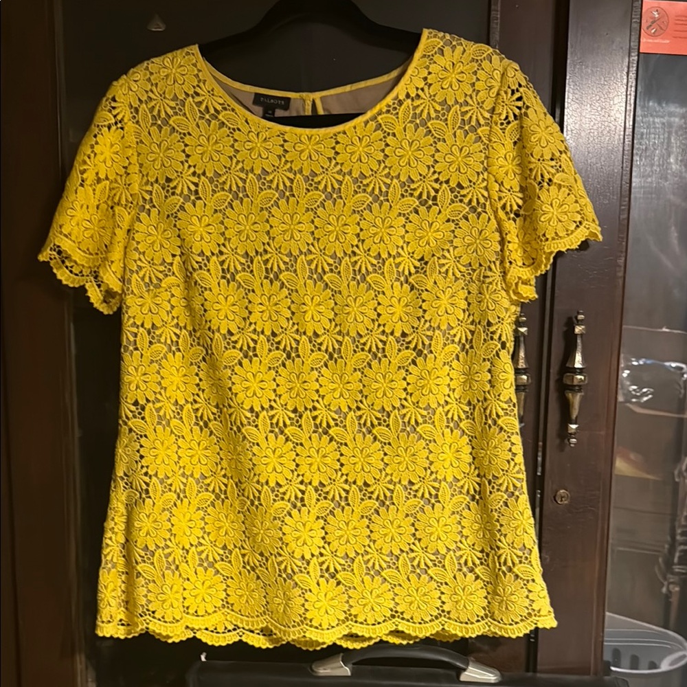 Talbots Yellow Lace Fitted Short Sleeve Blouse
